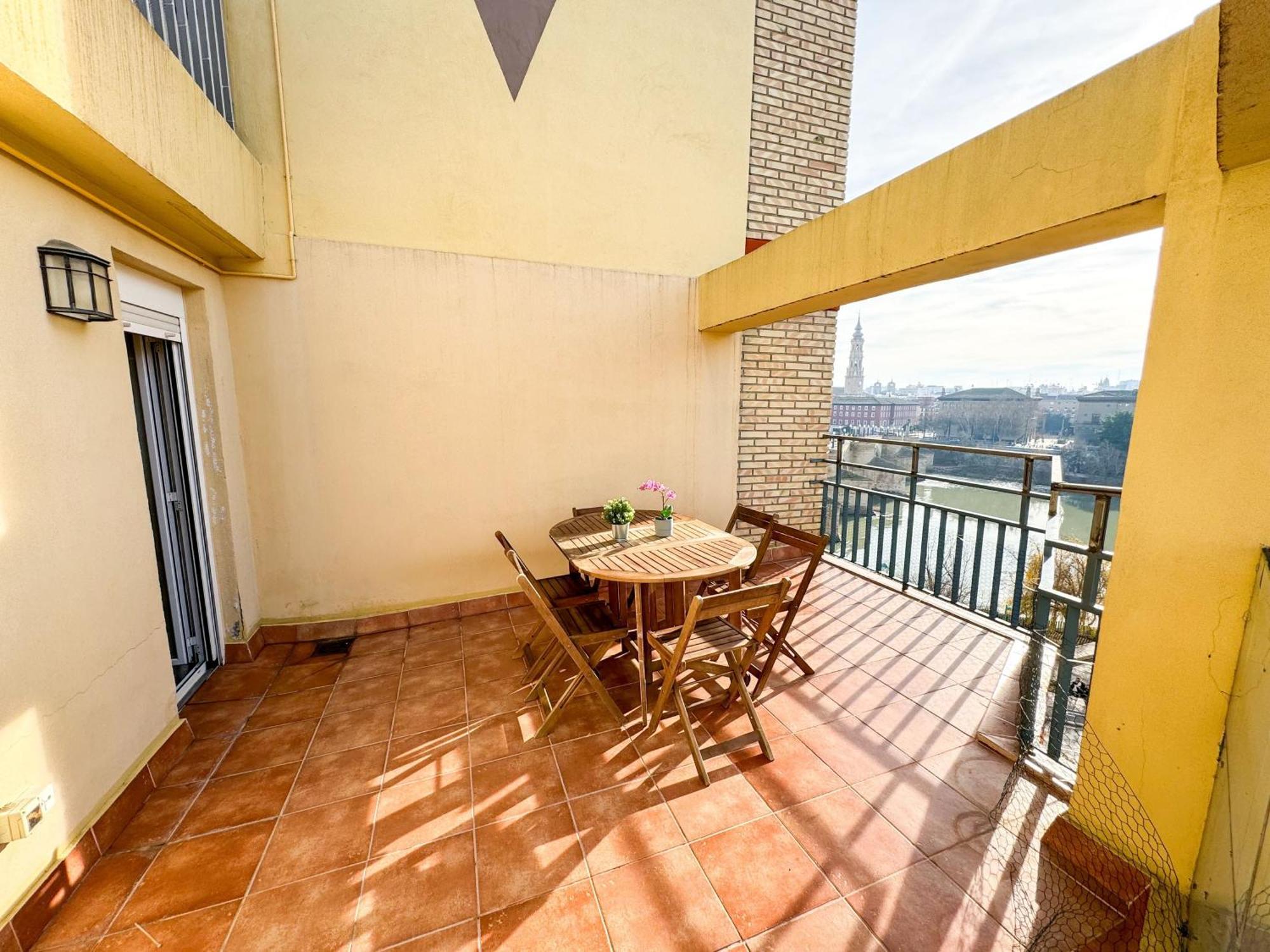 El Puente Del Pilar Comotucasa Zaragoza Exterior foto